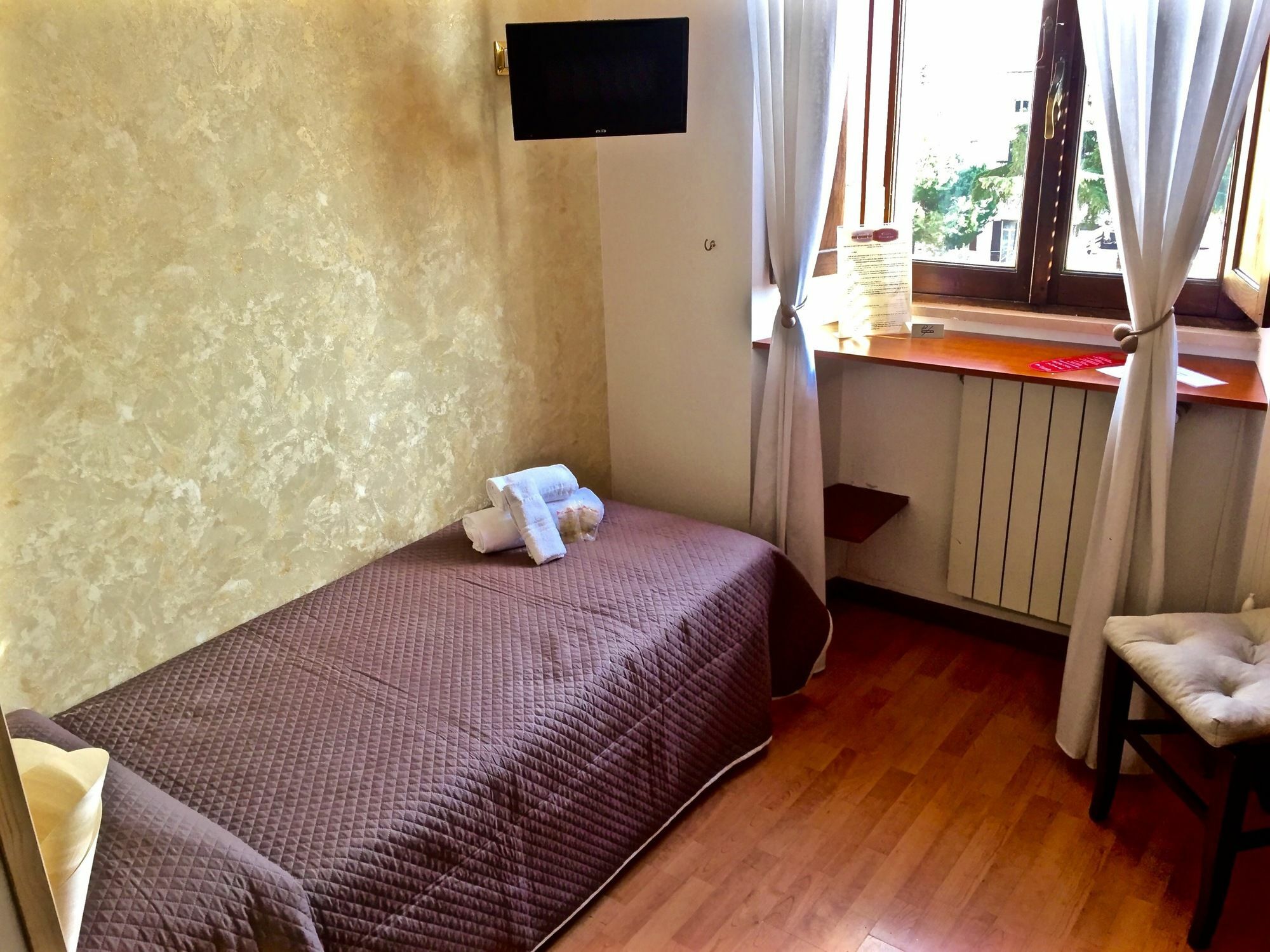 Guest House Casa Vicenza روما المظهر الخارجي الصورة