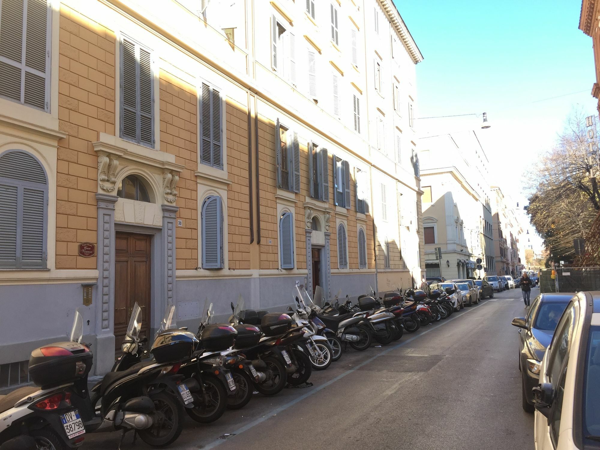 Guest House Casa Vicenza روما المظهر الخارجي الصورة